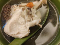 -龙泉人椰子鸡·糟粕醋·地标海南菜(龙昆南店)