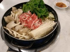 牛骨汤火锅面-郑阿姨的家·이모네·韩料&烤肉(武川路店)
