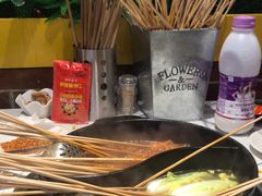 -钢管厂五区小郡肝串串香(南山店)