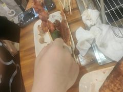 -哈尔滨小酒馆·鲜肉现穿自助烧烤(康新花园店)