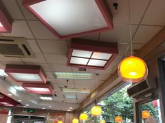 -来必堡(娄山关路店)