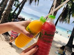 -Jonah's Fruit Shake & Snack Bar