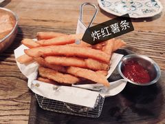 -I HOLIC艾豪丽披萨(KKone店)