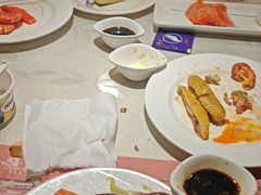 -四海一家自助餐(益田假日广场店)