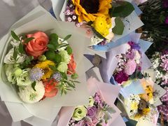 -花邻FloweringLife花艺气球派对(武康大楼店)