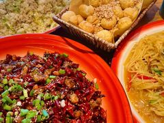 -先启半步颠·川菜小炒