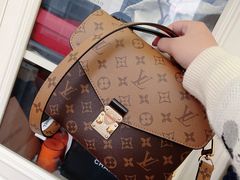 -LV路易威登(德基广场店)