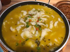 -有红鸡毛店·川菜(建设路店)