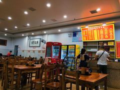 大堂-肆姐面粉馆(坡子街店)