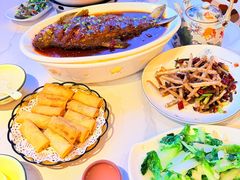 -老宅藕香·湖北菜·非遗藕汤·武昌鱼(黄鹤楼景观店)