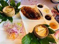 -梧桐北京烤鸭·铜锅涮肉(海岸城店)