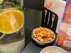 -麻六记(凤凰汇店)