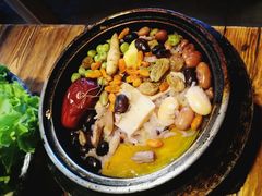-百年石锅饭·朝鲜族传统民餐