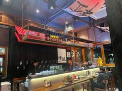 -8PINTS八品脱·日料·烧鸟·精酿小酒馆(莘庄店)