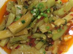 -乡土特色.冷锅鱼.牦牛肉汤锅