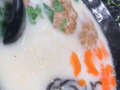-渔米丰·广府鱼汤米线(光明广场店)