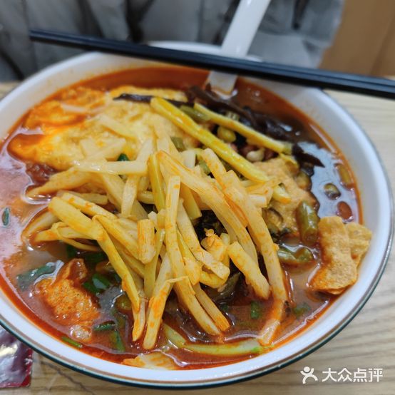 七姐正宗桂林米粉螺蛳粉(江东店)