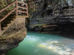 -华蓥山天意谷景区