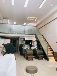 -HANI SALON