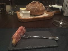 -恰餐厅及酒吧 CHAR Bar & Grill (北京丽都皇冠假日店)