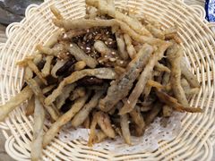 -江城燕子大排档(江汉路步行街店)