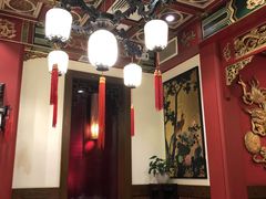 -梅龙镇酒家(南京西路总店)