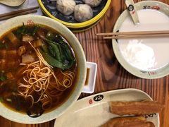 -禾诗夜市大饼油条(松江店)