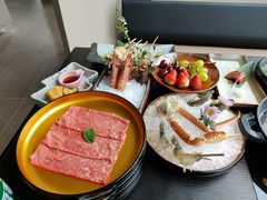 -花潮料理艺食馆(成都万象城店)