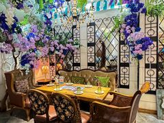 -秘密旅行Bonjour(黑金冠 江南西店)