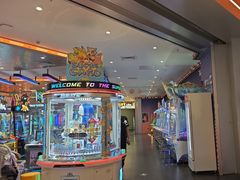 -反斗乐园π(龙华天虹店)