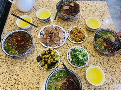-吾穆勒蓬灰牛肉面·清真(北滨河中路店)