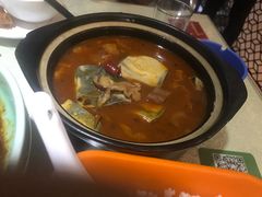臭豆腐大肠煲-眷江南之小蓝鲸(王府大街店)
