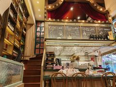 -玛格萝妮比萨屋(四平店)