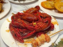 -领鲜活海鲜榴莲自助火锅(东门店)