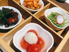 -荷风细雨·中国茶宴(碧云店)