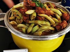 排骨炖豆角-HiMaMa亲子庄园·亲子餐厅