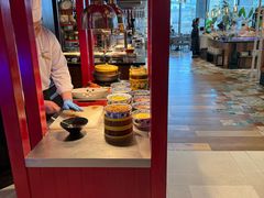 -松咖啡自助餐厅·松北香格里拉