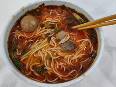 红汤全家福-全家福米线