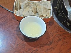 -聚首堂·特色小吃·肘子(什刹海德胜门店)