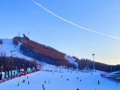 -庙香山滑雪场