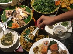 -Cau Go Vietnamese Cuisine