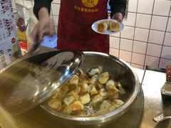 轮工壹号煎包-老巷口川味火锅