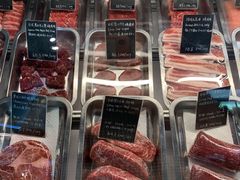 -羽深肉铺 Steak & Wine