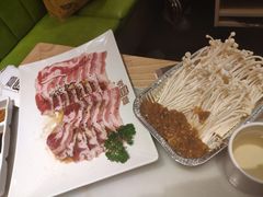 烤黄油金针菇-韩宫宴烤肉·料理(宝山万达店)
