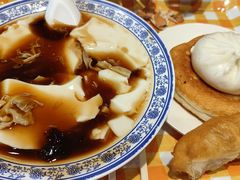 -蓝白自选餐厅(烟大店)