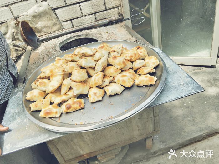 艾力江兄弟烤包子(喀什商业步行街店)图片