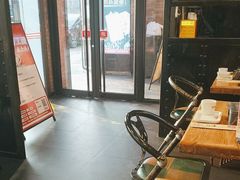 -管氏翅吧(中关村店)