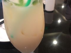 养乐多气泡...我喜欢气泡类的饮料~-鹿港小镇(黄金店)