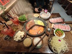 -巴卤社老火锅(财富店)