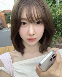 -变画·发型STUDIO